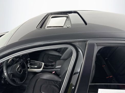 Used 2010 Audi A4 2.0T Premium image 24