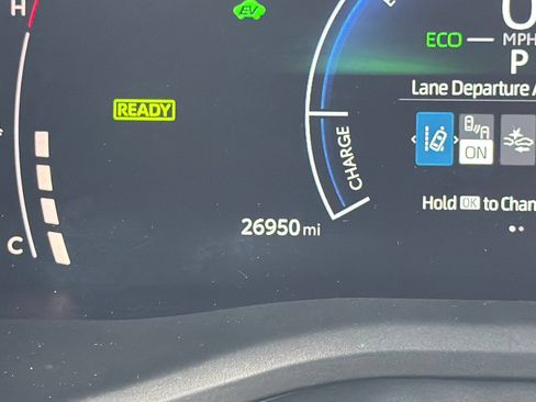 Used 2025 Toyota Camry SE FWD image 26