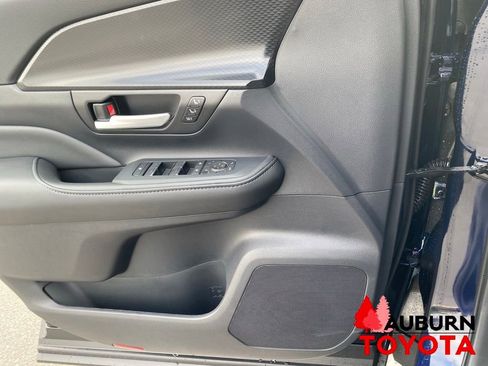 New 2026 Toyota Grand Highlander AWD Hybrid image 34