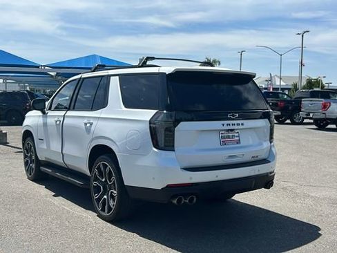 Used 2025 Chevrolet Tahoe RST w/ RST Capability Package AWD/4WD image 5