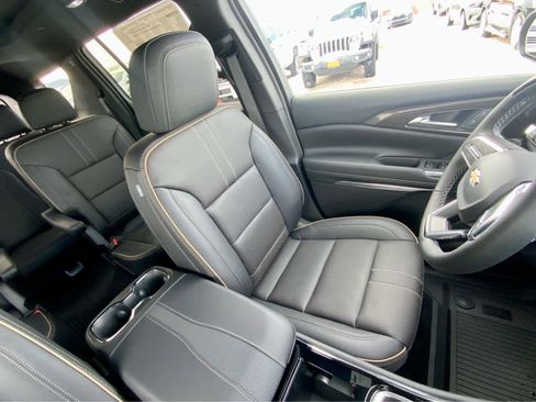 New 2026 Chevrolet Traverse High Country w/ LPO, Floor Liner Package image 33