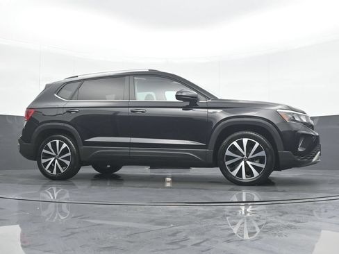 Used 2022 Volkswagen Taos SE AWD/4WD image 31