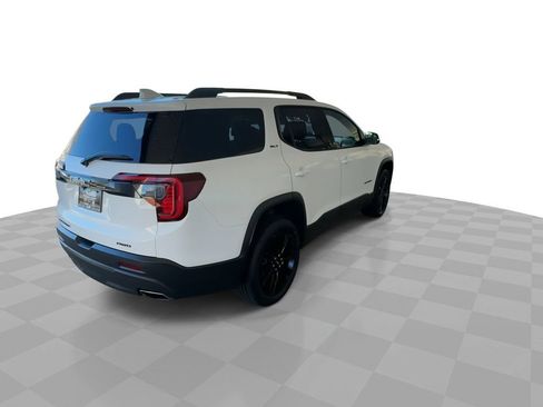 Certified 2023 GMC Acadia SLT w/ Elevation Edition AWD/4WD image 8