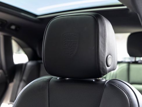Certified 2026 Porsche Macan AWD/4WD image 27