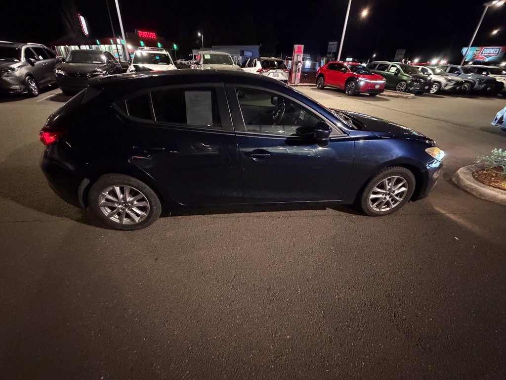 Used 2016 MAZDA MAZDA3 i Grand Touring FWD image 7