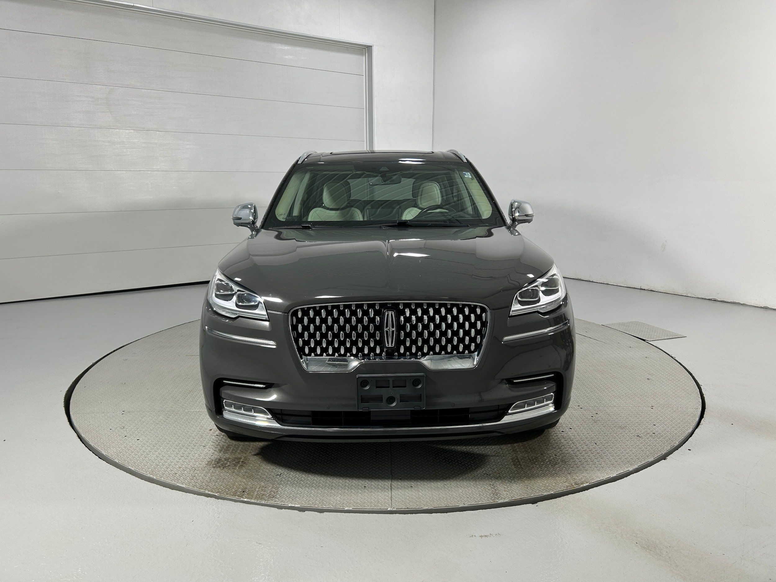 Used 2020 Lincoln Aviator Black Label w/ Dynamic Handling Package AWD/4WD image 17