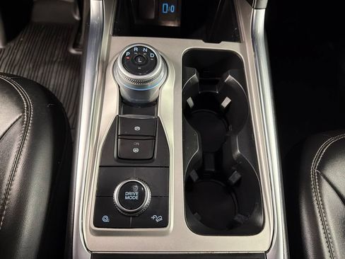 Certified 2023 Ford Explorer XLT w/ Equipment Group 202A AWD/4WD image 15