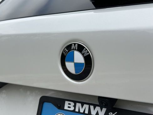 New 2026 BMW X5 xDrive40i w/ Premium Package image 12
