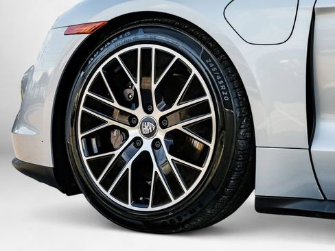 Used 2022 Porsche Taycan RWD image 59
