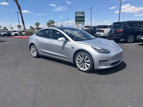 Used 2018 Tesla Model 3 Long Range AWD/4WD image 5