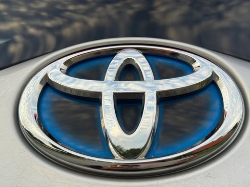 Used 2017 Toyota Prius Prime Advanced FWD image 43