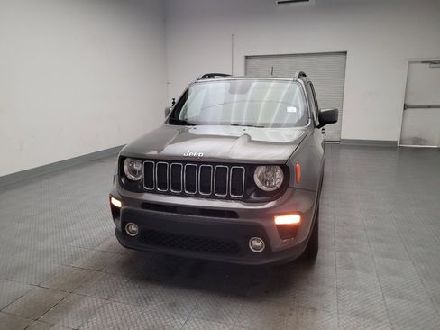 Used 2020 Jeep Renegade Latitude w/ Popular Equipment Group FWD image 15