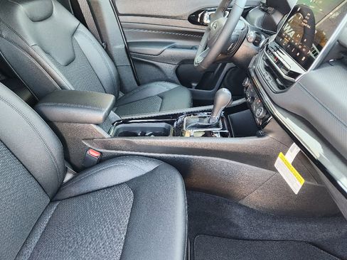 New 2026 Jeep Compass Latitude image 10