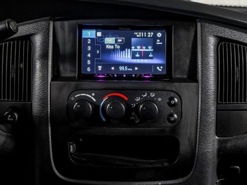 Used 2003 Dodge Ram 1500 Truck SLT image 22