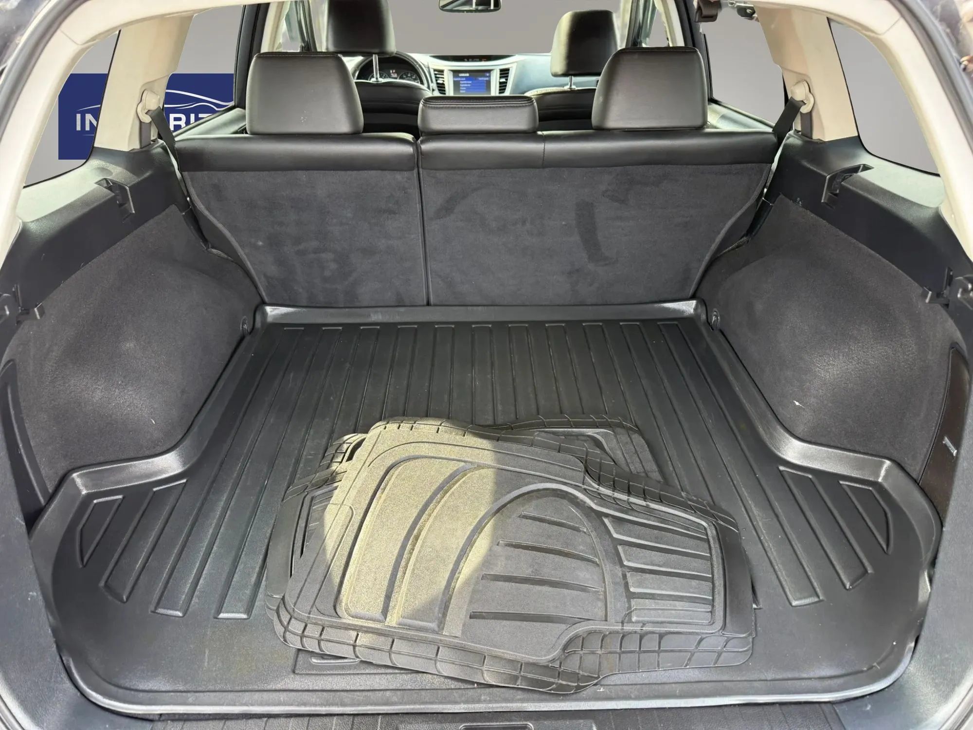 Used 2011 Subaru Outback 2.5i Limited AWD/4WD image 34