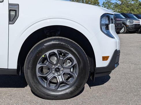 New 2026 Ford Maverick XLT AWD/4WD image 12