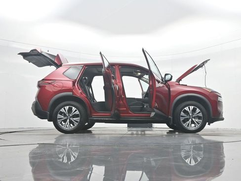 Used 2021 Nissan Rogue SV w/ Premium Package AWD/4WD image 45