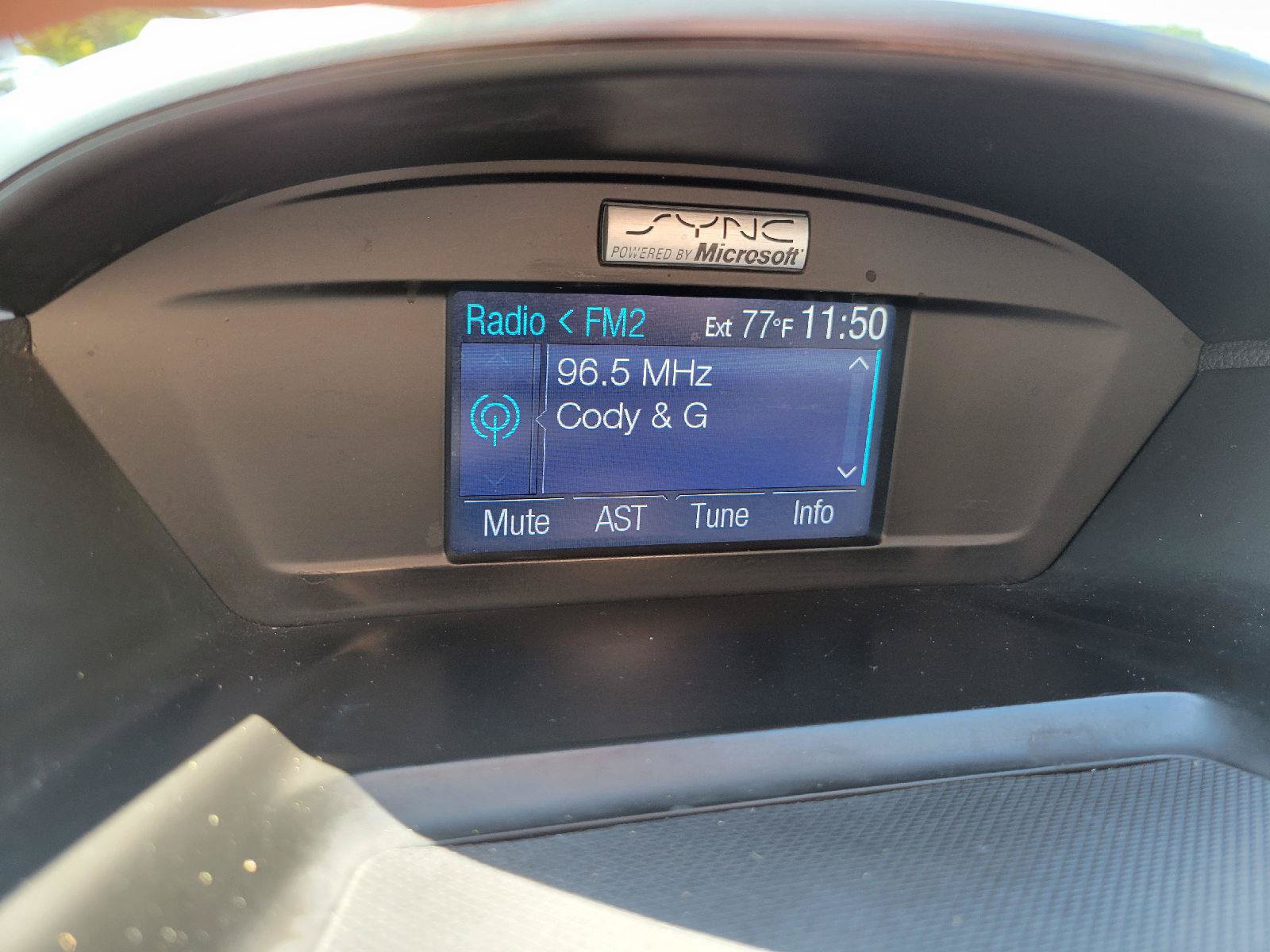 Used 2014 Ford Escape SE FWD image 21