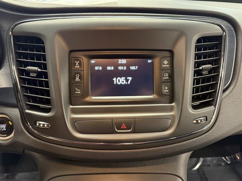 Used 2015 Chrysler 200 S w/ Comfort Group AWD/4WD image 18