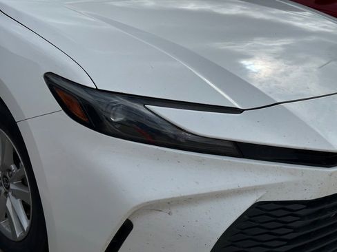 Used 2025 Toyota Camry LE FWD image 5