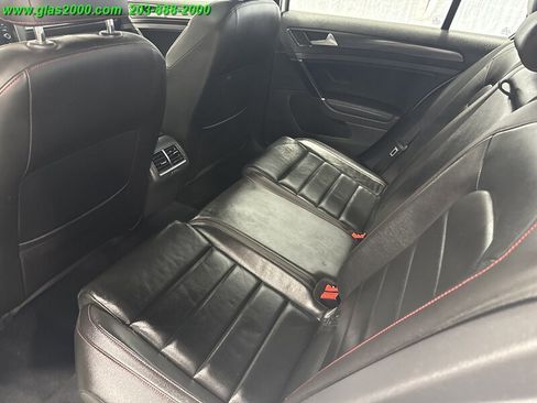 Used 2018 Volkswagen GTI SE w/ SE Leather Package image 9