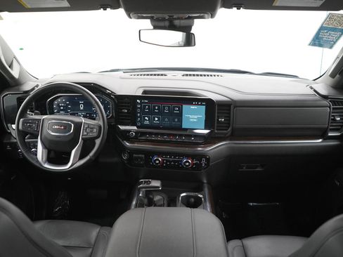 Used 2024 GMC Sierra 1500 Elevation w/ Elevation Premium Package AWD/4WD image 13