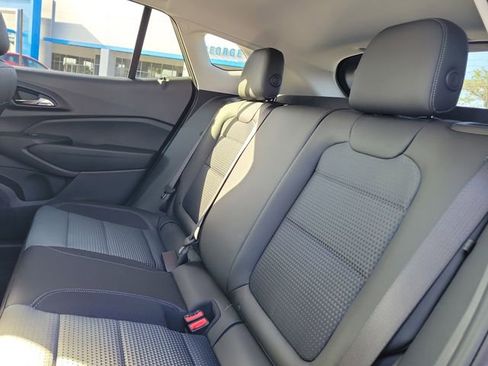 New 2026 Chevrolet Trax LT image 10