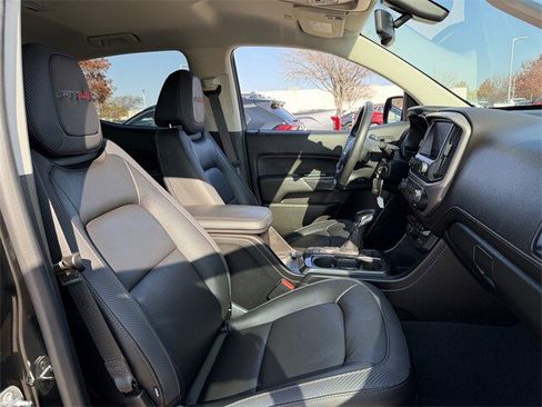 Used 2022 GMC Canyon AT4 image 28