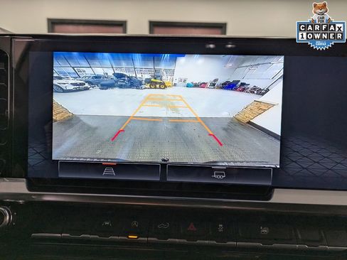 Used 2022 GMC Sierra 1500 Elevation w/ LPO, Elevation Black Package image 13