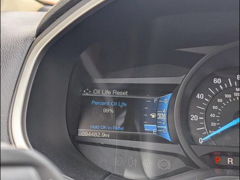 Used 2017 Ford Edge SEL w/ Equipment Group 201A AWD/4WD image 10