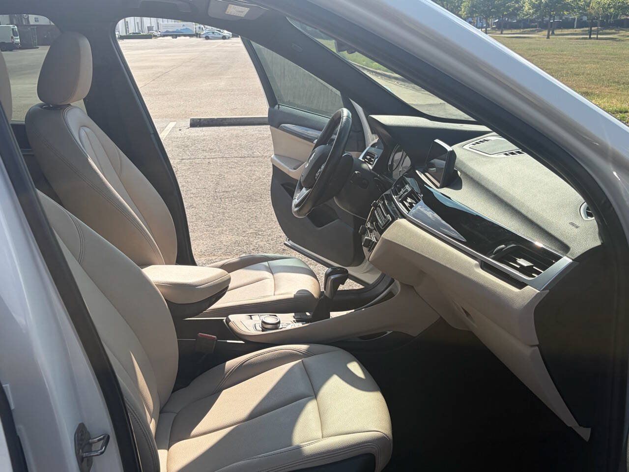 Used 2019 BMW X1 sDrive28i FWD image 26