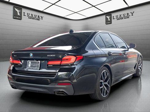 Used 2023 BMW 530i xDrive w/ M Sport Package AWD/4WD image 8