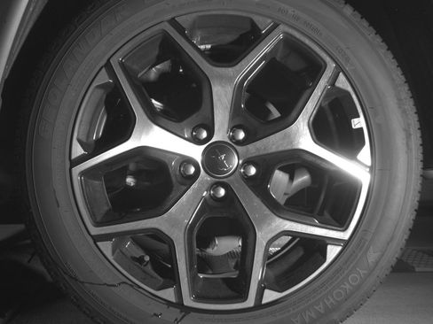 Used 2025 Jeep Compass Limited image 14