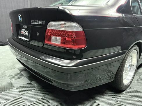 Used 2000 BMW 528i Sedan image 14