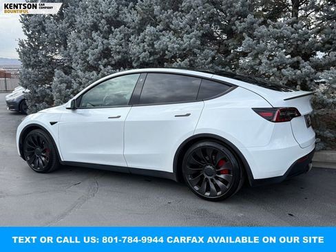 Used 2022 Tesla Model Y Performance image 5