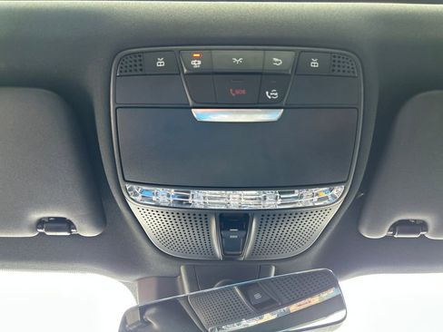 Used 2022 Mercedes-Benz E 350 Sedan image 20