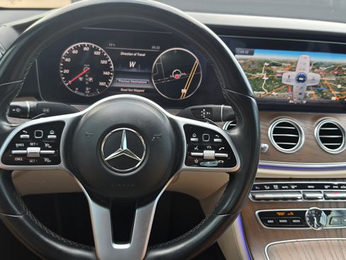 Used 2019 Mercedes-Benz E 300 w/ Premium 1 Package image 48