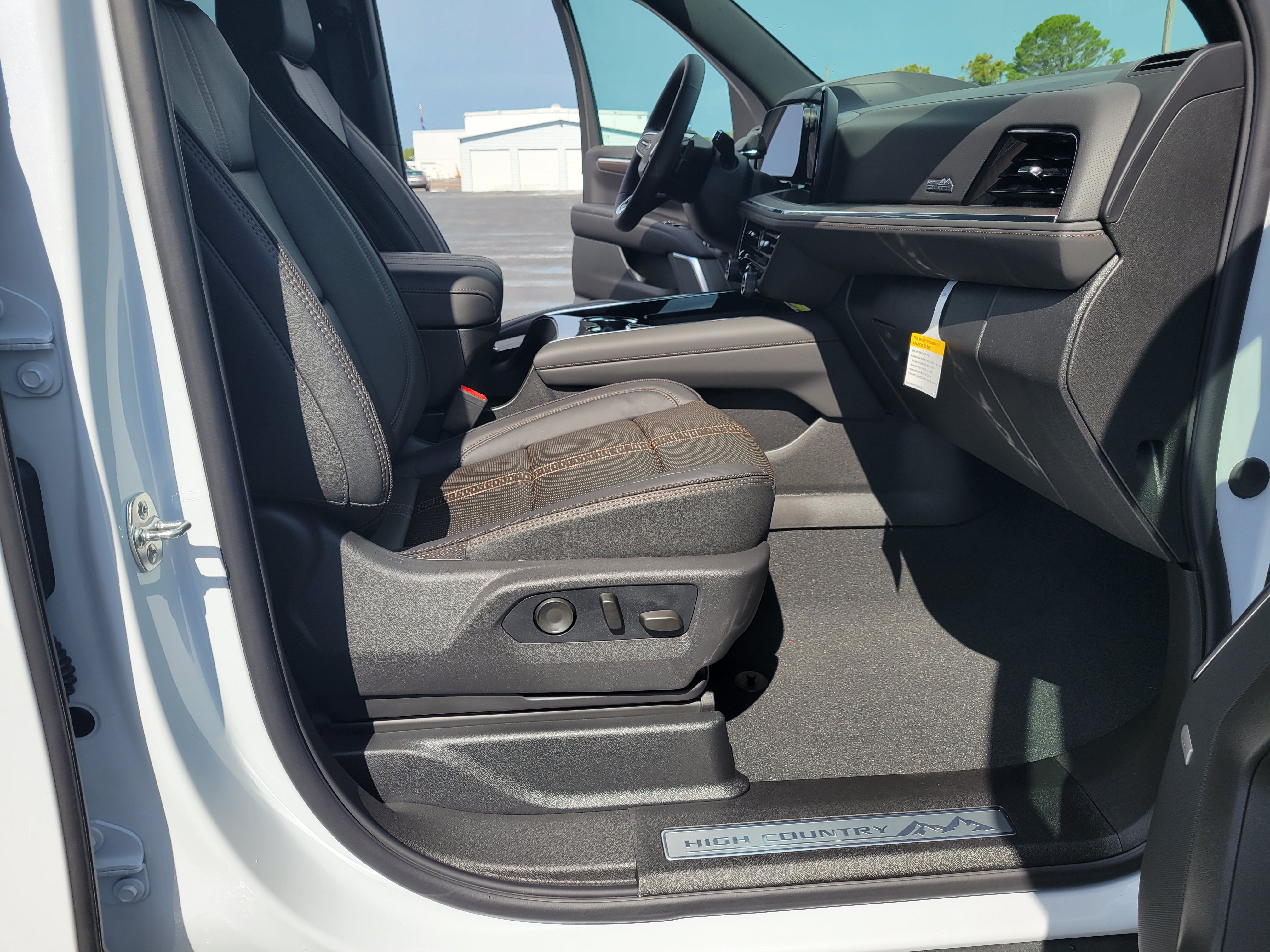 New 2026 Chevrolet Tahoe High Country RWD image 36