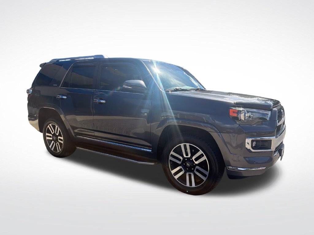 Used 2023 Toyota 4Runner Limited AWD/4WD image 7