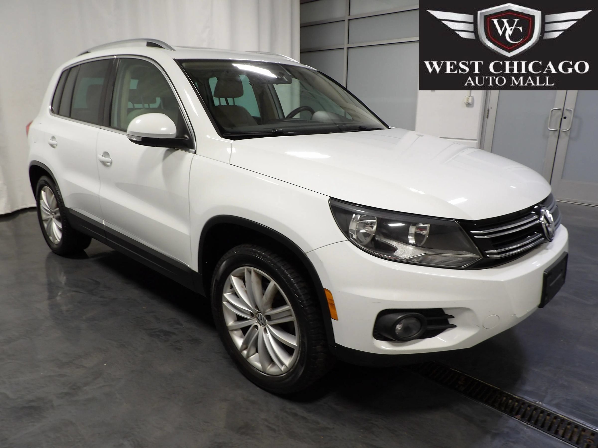 Used 2015 Volkswagen Tiguan SEL AWD/4WD image 1