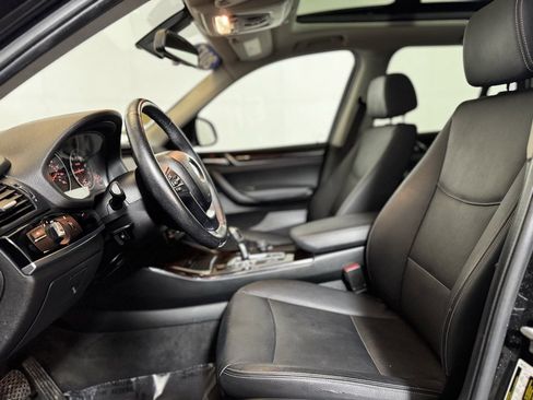 Used 2017 BMW X3 xDrive28i image 13