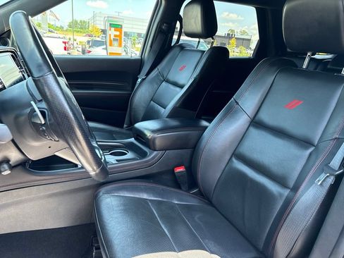 Used 2024 Dodge Durango GT RWD image 11