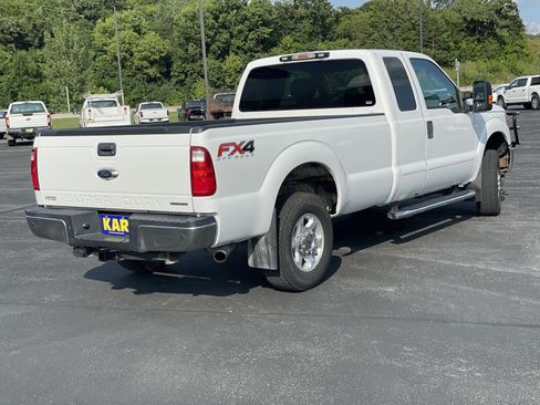 Used 2016 Ford F250 XLT w/ XLT Value Package AWD/4WD image 9