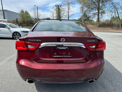 Used 2018 Nissan Maxima Platinum w/ Interior Lighting Package image 6