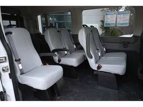 Used 2022 Ford Transit 350 XL image 18