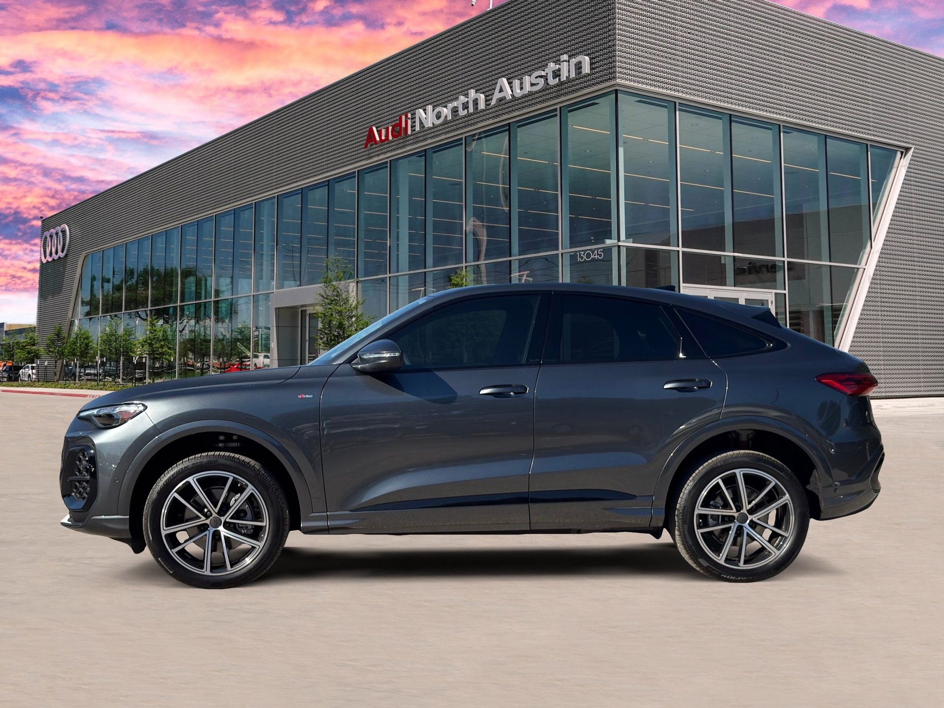 New 2026 Audi Q5 Premium Plus AWD/4WD image 6