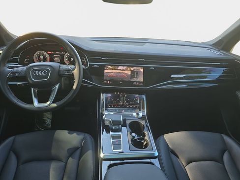 Used 2025 Audi Q7 3.0T Premium Plus image 10