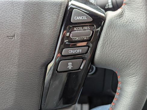 Used 2025 Nissan Frontier PRO-4X w/ Pro Convenience Package image 21