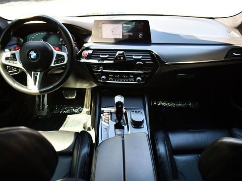Used 2020 BMW M5 w/ Executive Package image 26