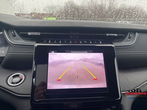 Used 2024 Jeep Grand Cherokee L Laredo image 22